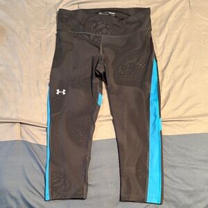 Under Armour Women's  leggings in Black and Blue